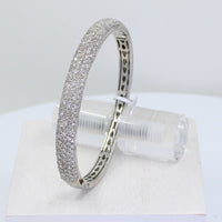 Diamond Bangle Pavé