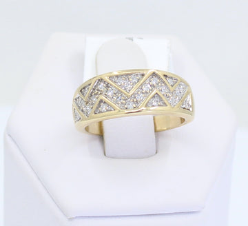 Chevron Diamonds Ring